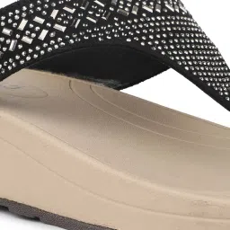 Inc.5 Women's Black Thong Wedges image 5