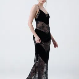 Wunderlove by Westside Black Floral Lace Detailed Slip Dress image 3