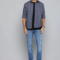 Flying Machine Men Slim Fit Light Fade Stretchable Jeans image 4