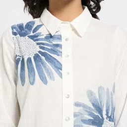 Akkriti By Pantaloons White Cotton Regular Fit Printed Shirt image 5