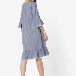 Fourleaf Geometric Printed Keyhole Neck A-Line Dress image 3