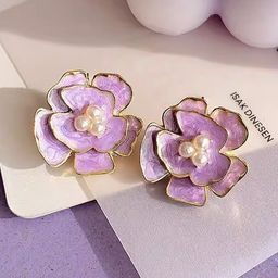 VAGHBHATT Gold-Plated Pearls Studded Floral Shaped Studs-picture-21