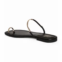 Tao Paris Women's Saylina Black Toe Ring Sandals image 5