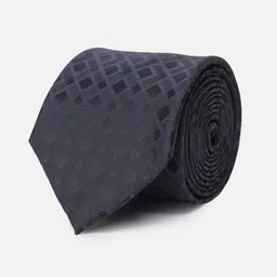 Van Heusen Men Accessory Gift Set of Tie, Cufflinks, Pocket Square image 4