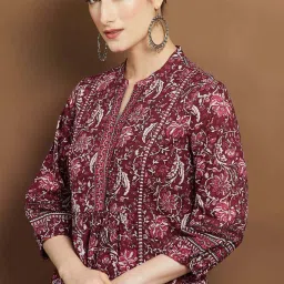 Melange By Lifestyle Red Cotton Regular Fit Floral Print Tunic image 5