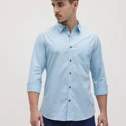 The Roadster Lifestyle Co. Solid Regular Fit Shirt image 2