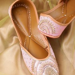 House of Pataudi Women Ethnic Embellished Mojaris-picture-21