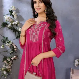 Rangita Pink Regular Fit Embroidered Kurta image 5