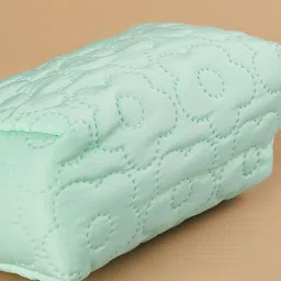 Fame Forever by Lifestyle Green Quilted Pouch image 5