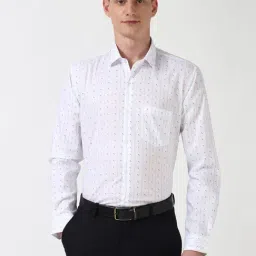 Peter England White Cotton Regular Fit Printed Shirt-picture-20