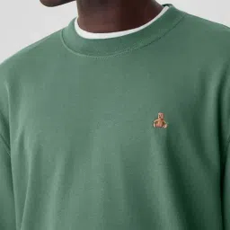 GAP Green Regular Fit Solid T-Shirt image 5