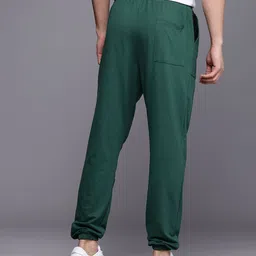 HRX by Hrithik Roshan Men Lifestyle Joggers image 3