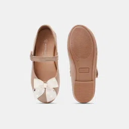 Pantaloons Junior Girls Grey Ballerinas image 5