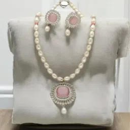 Sri Jagdamba Pearls Ehan Pearl Necklace Set-picture-23