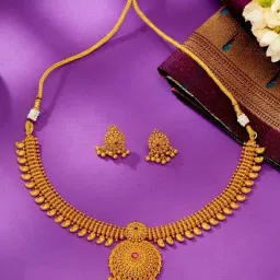 P.N.Gadgil Jewellers Royal Garland Yellow Gold Short Necklace For Women-picture-30