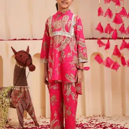 Rain & Rainbow Girls Printed Kurta With Trousers set image 3