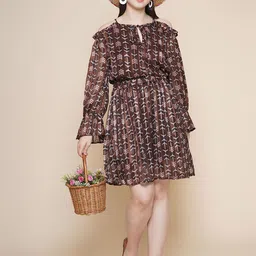 JAKANARY Printed Cold-Shoulder Keyhole Neck Tie-Ups Detail Fit & Flare Midi Dress image 3