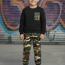 YK X Trampoline Boys T-shirt-image-39