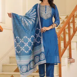 HouseOfCommon Women Ethnic Motifs Embroidered Regular Kurta with Trousers & Dupatta-picture-35
