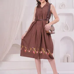 Jyoti Floral Embroidered A-Line Dress image 4