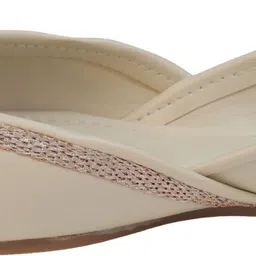 catbird Punjabi Traditional Ethnic Nagra Mojari Jutis For Women image 2