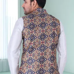 JEXI Men Regular Kurta with Pyjamas image 2