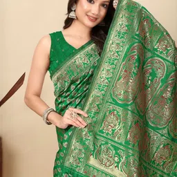 J 6 DESIGNER Ethnic Motifs Woven Design Zari Banarasi Saree With Blouse Piece image 2