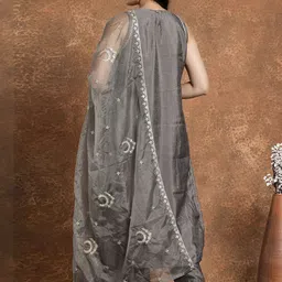 HERE&NOW Round Neck Gotta Patti Straight Kurta With Palazzos & Dupatta image 3