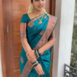 VelvetHue Ethnic Motifs Woven Design Zari Banarasi Saree With Blouse Piece-picture-53