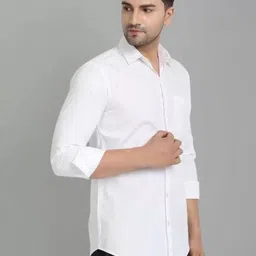 Tiarakrafts Men Casual Shirt image 3