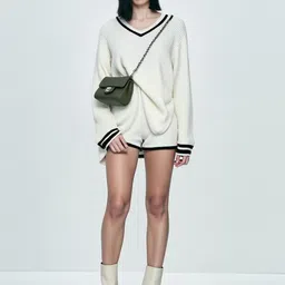 Mast & Harbour V Neck Top With Shorts Co-Ords Set-picture-33