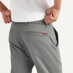 levi's Men's Grey Slim Fit Chinos image 2
