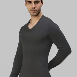 AMUL COMFY Tailored-Fit V-Neck Thermal Tops image 5