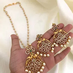 ROFARWORD Gold-Plated Cubic Zirconia Studded & Beaded Jewellery Set image 3