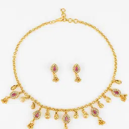 aadita Kundan-Studded Jewellery Set image 5