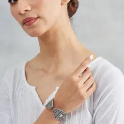 Fabindia Women Silver Adjustable Bangles image 2