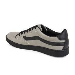 The Roadster Lifestyle Co Men Lightweight Lace-Up Sneakers image 4