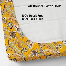 LA VERNE Yellow 110 TC Bedsheet with 2 Pillow Covers image 2