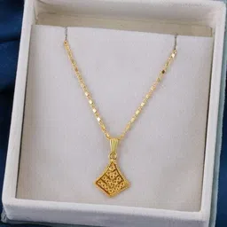 dressberry Women Gold Plated Chian With Pendant-picture-37
