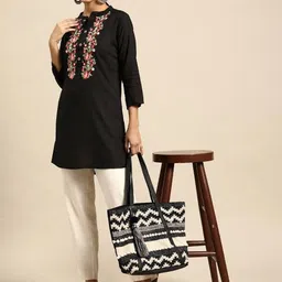 all about you Floral Embroidered Mandarin Collar Ethnic Top image 4