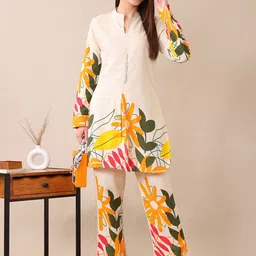 KALINI Printed Mandarin Collar Tunic With Trousers Co-Ords image 5
