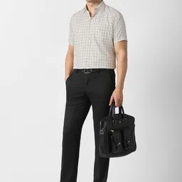 Van Heusen Men Checked Spread Collar Cotton Formal Shirt image 3