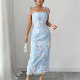 Outzidr Floral Embroidered Sheath Midi Dress-picture-14