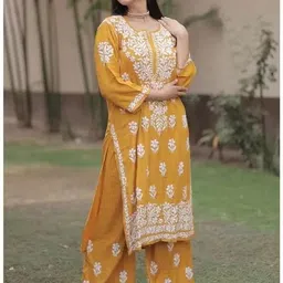 Rujave Ethnic Motifs Embroidered Straight Chikankari Kurta with Palazzos image 3
