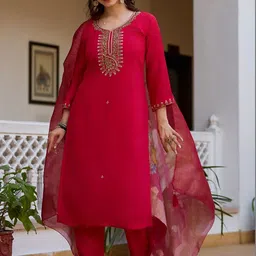 little heaven Women Floral Embroidered Regular Thread Work Chanderi Silk Kurta with Trousers & With Dupatta image 4