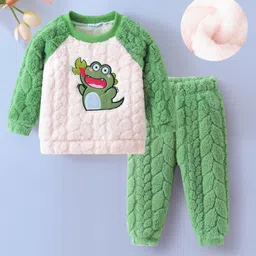 Mark & Mia Raglan Sleeves Winter Night Suit With Animal Patch - Green-image-6