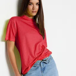 Trendyol Women Extended Sleeves Pockets T-shirt image 4