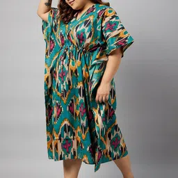 Curves By ZeroKaata Printed Maxi Nightdress image 3