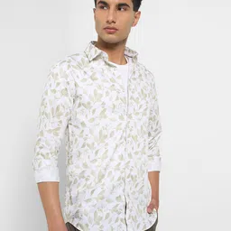 Peregrine by Pantaloons Men Floral Printed Spread Collar Cotton Casual Shirt-picture-39