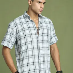 The Roadster Lifestyle Co Checked Pure Cotton Relaxed-Fit Shirt-image-80
